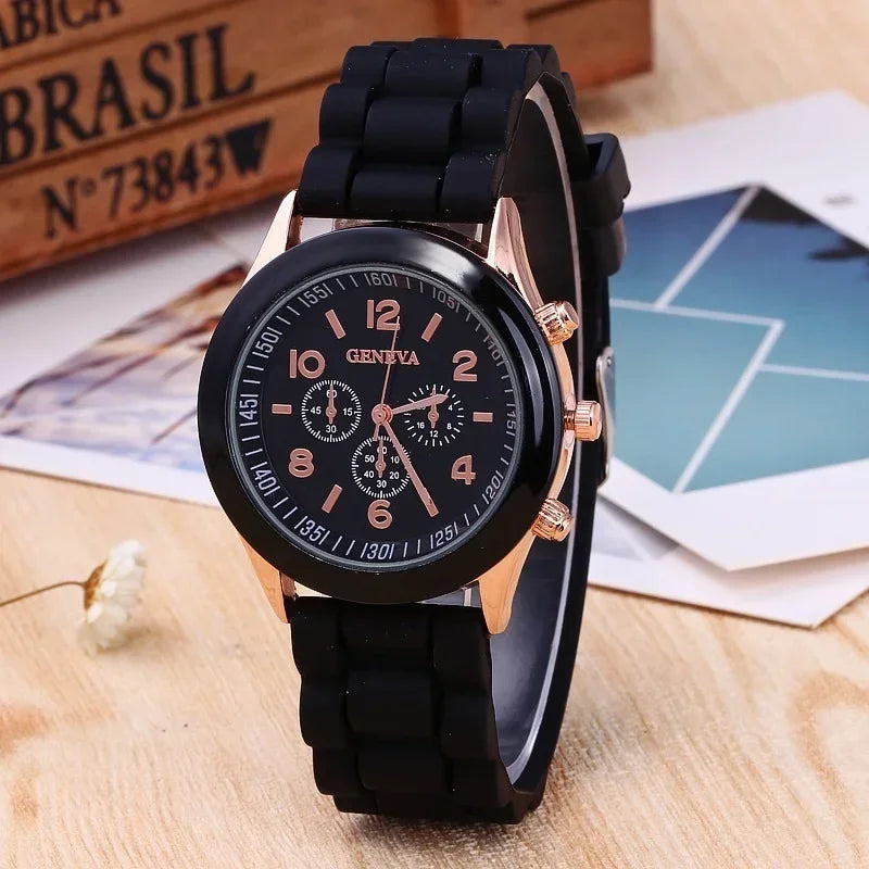 Relógio Quartz com Pulseira de Silicone