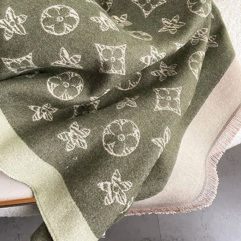 Women's Warm Scarf – Double Sided, Retro Style