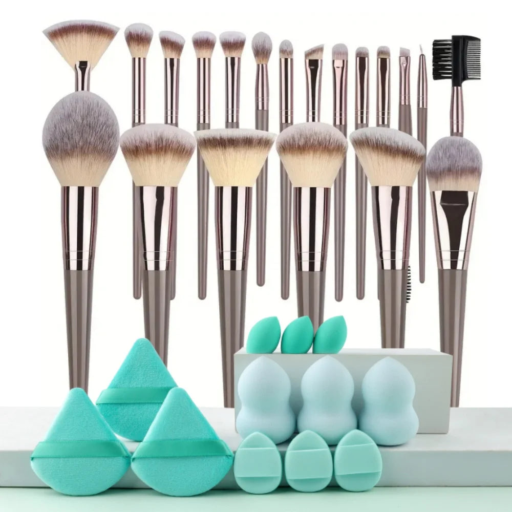 Conjunto Profissional de Pincéis Esponjas de Maquiagem