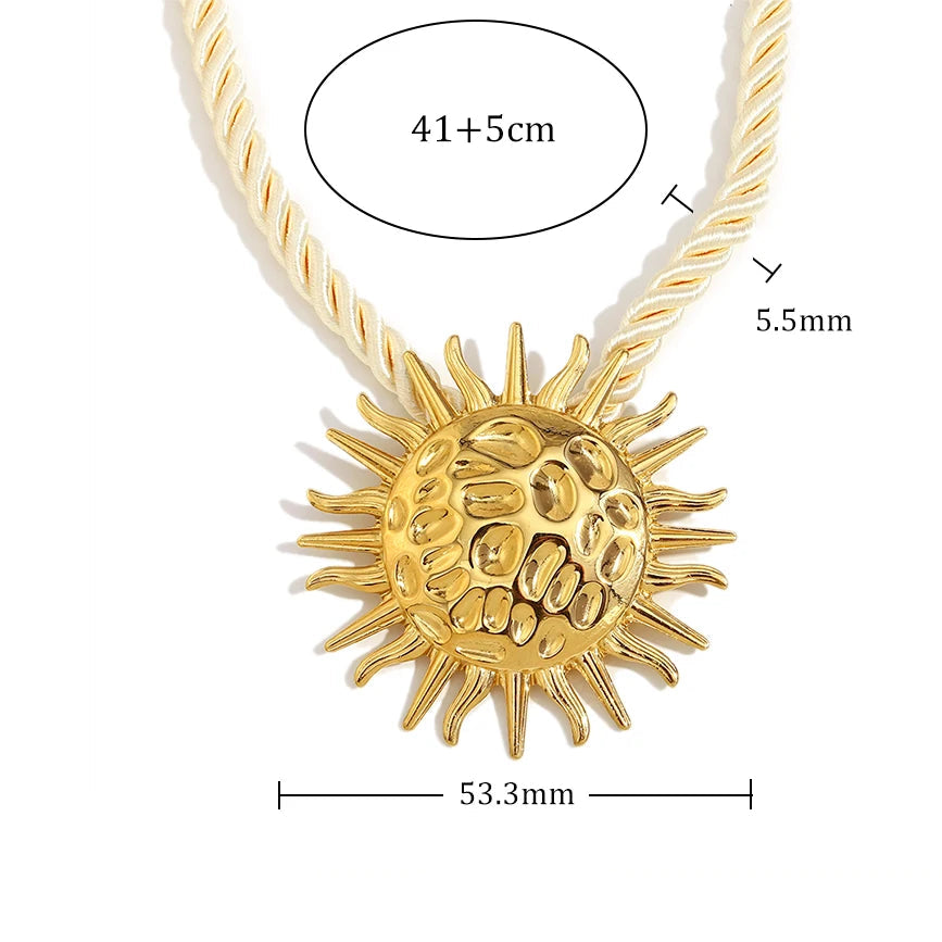 Colar com Pingente Verão