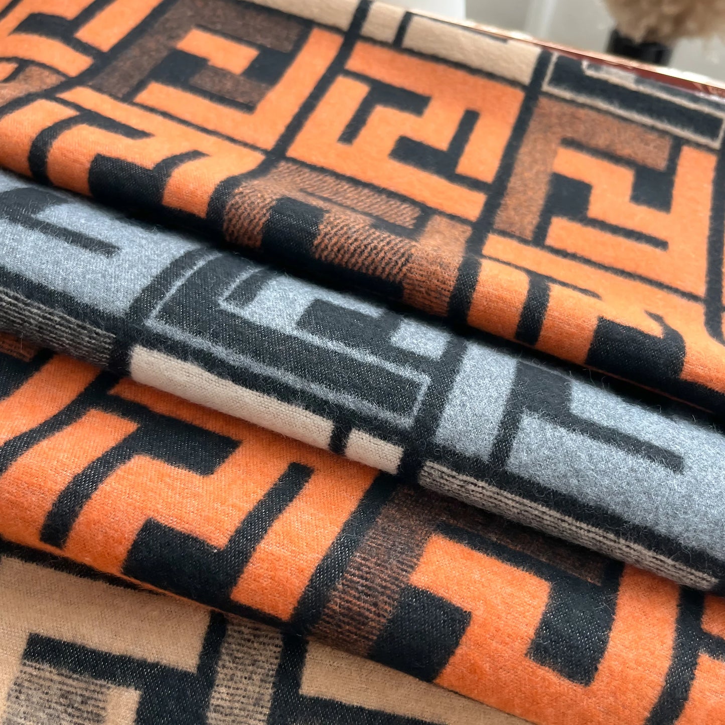 Cachecol Feminino Luxo – Dupla Face com Toque de Cashmere | Design Elegante