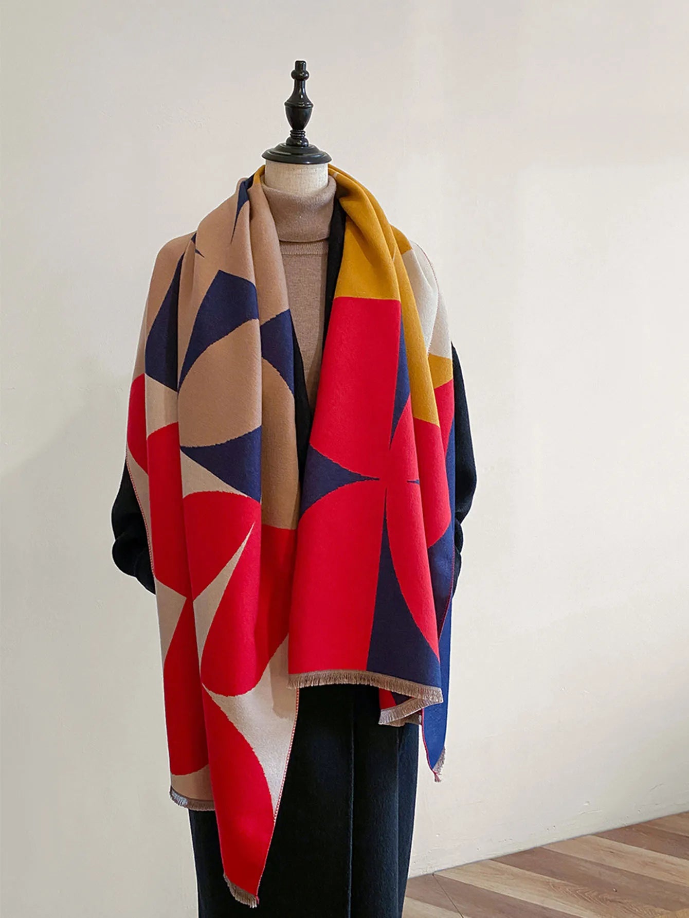 Cachecol Feminino Luxo – Dupla Face com Estampa Geométrica | Toque de Cashmere