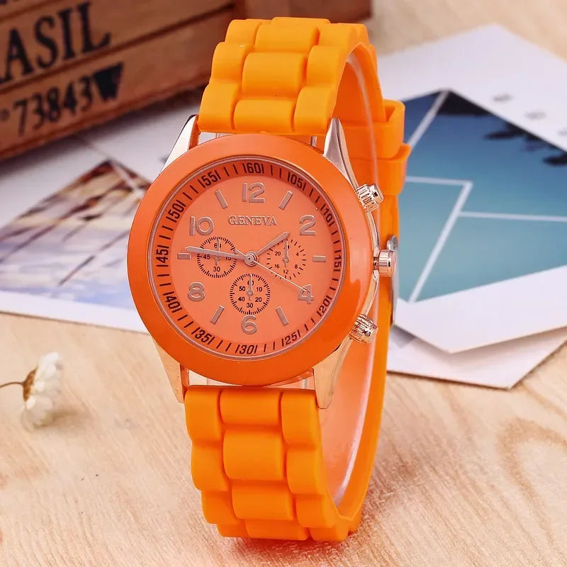 Relógio Quartz com Pulseira de Silicone