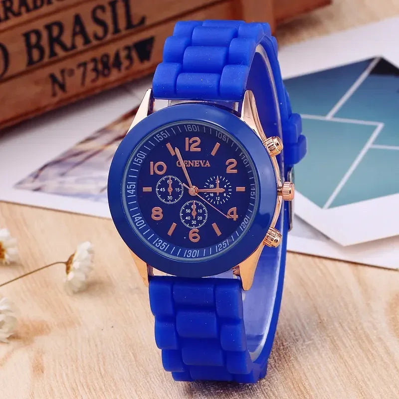 Relógio Quartz com Pulseira de Silicone