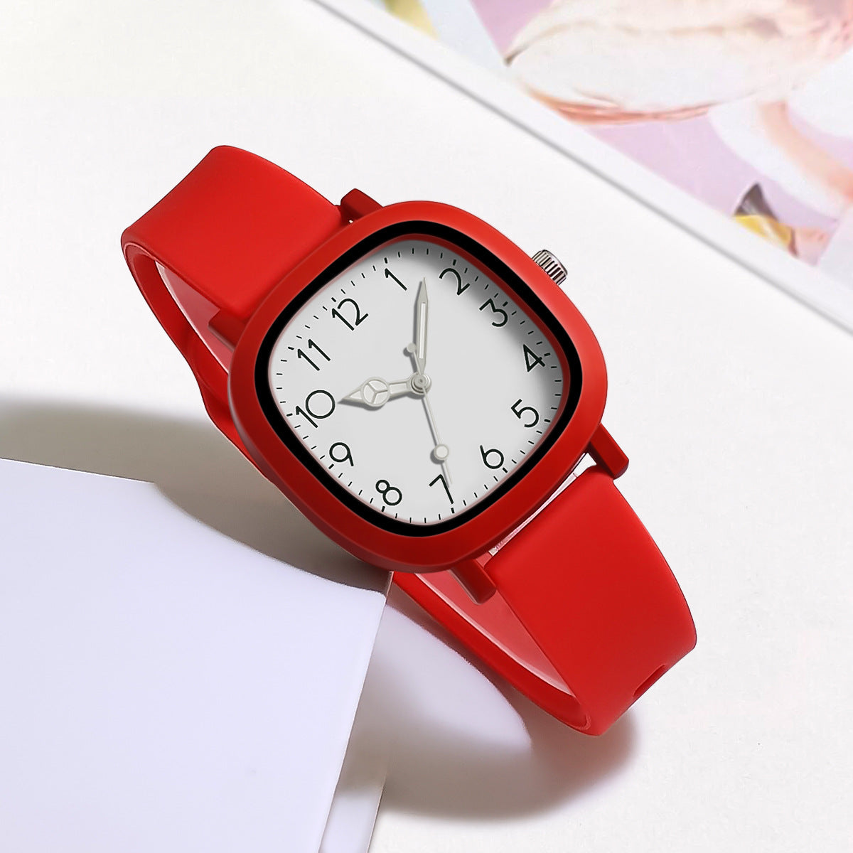 Relógio Quartz com Pulseira de Silicone