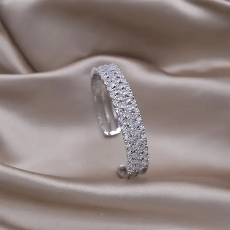 Pulseira Aberta com Zircônia