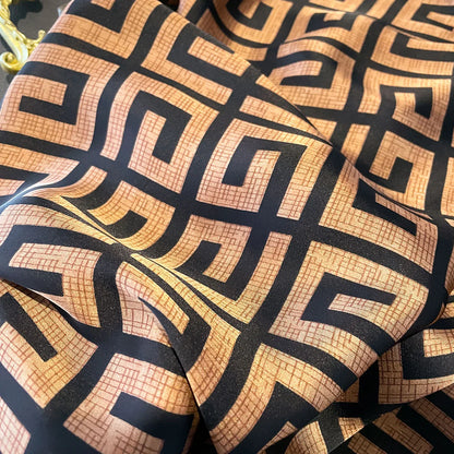 Luxury Silk Scarf Soft Touch – 70x70cm