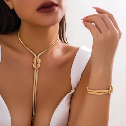 Conjunto Colar + Brincos