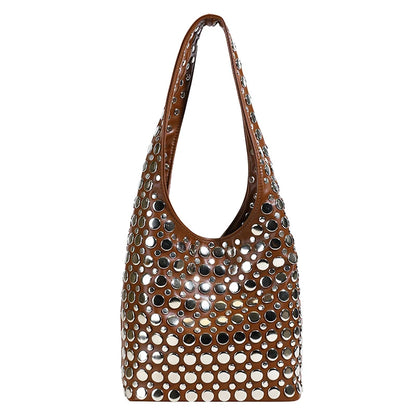 Bolsa Bucket com Tachas