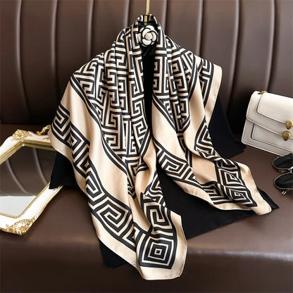 Lenço Feminino Luxo Estampa Elegante – 90x90cm em Cetim