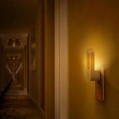 Luz noturna LED com sensor de presença tomada
