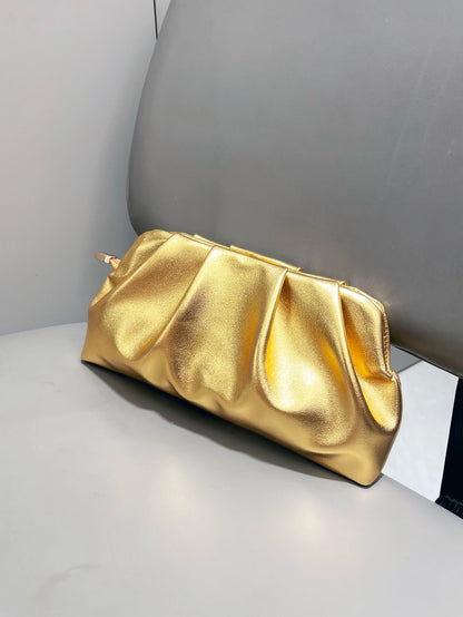 Bolsa Clutch  com Corrente