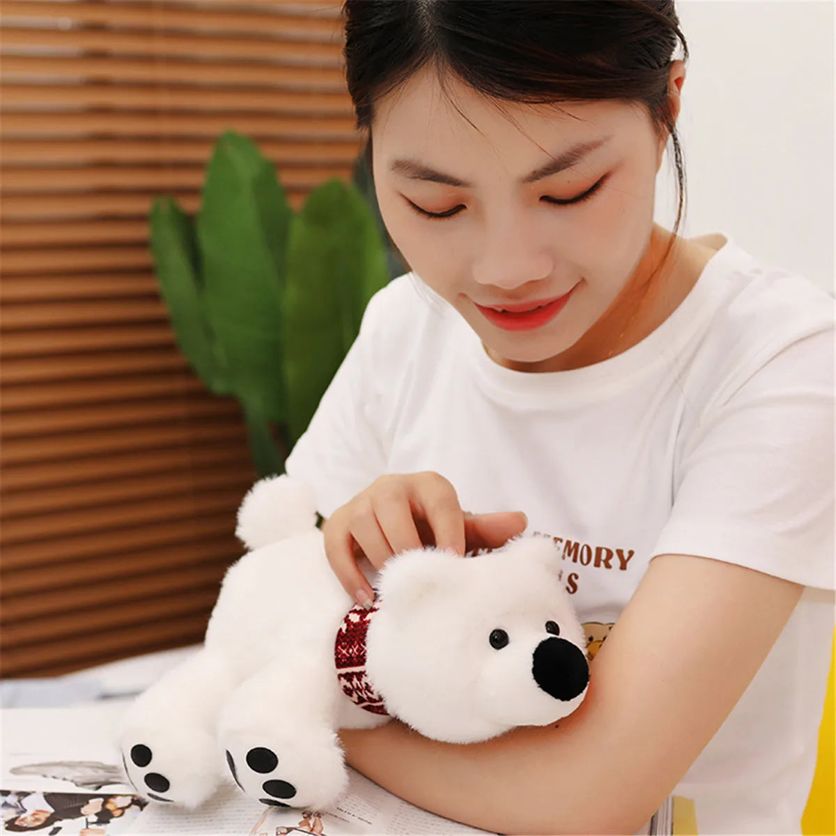 Bicho de Pelúcia de Urso Polar Realista – 28cm/43cm
