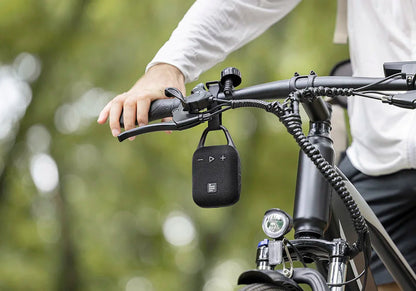 Alto-Falante Bluetooth Portátil com Gancho