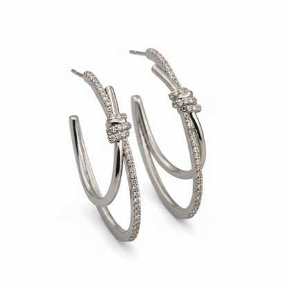 Brincos com Zirconia Oval