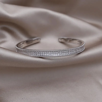 Pulseira Aberta com Zircônia