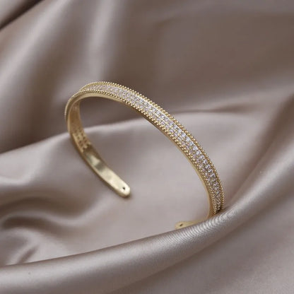 Pulseira Aberta com Zircônia