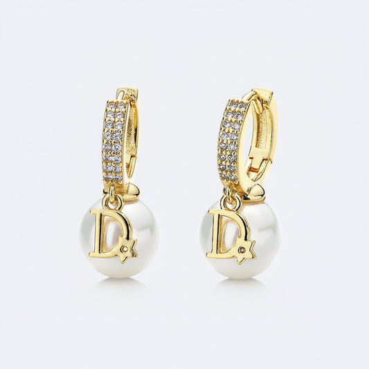 Brincos com Pingente Letra