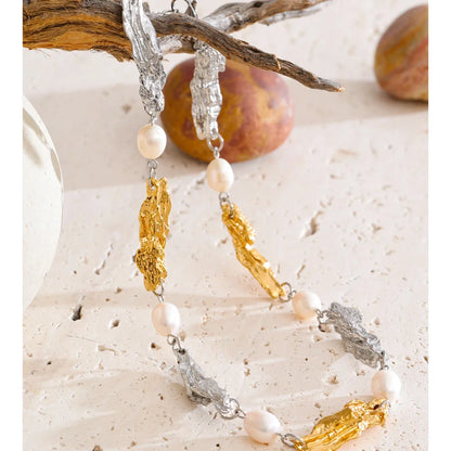 Colar com Pérolas de Água Doce