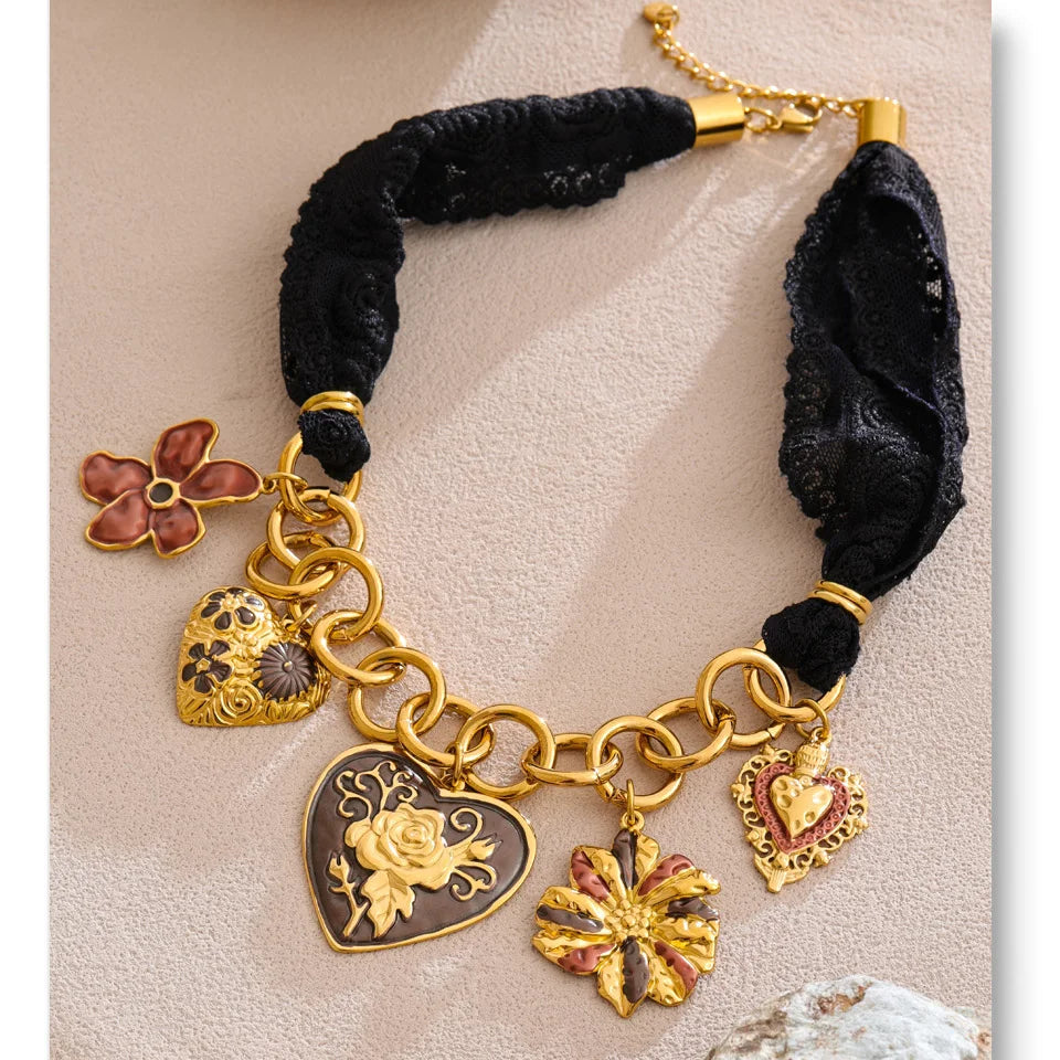Colar Lace Preto