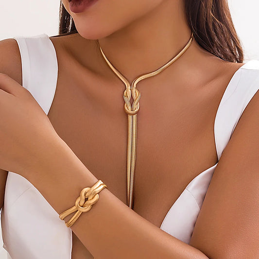 Conjunto Colar + Brincos