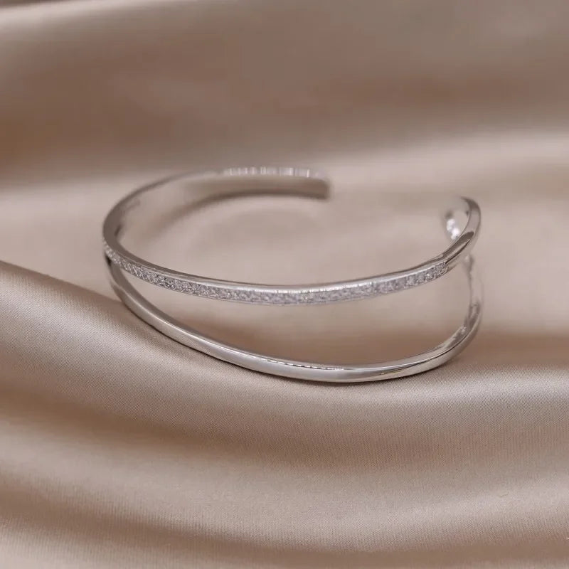 Pulseira Aberta com Zircônia