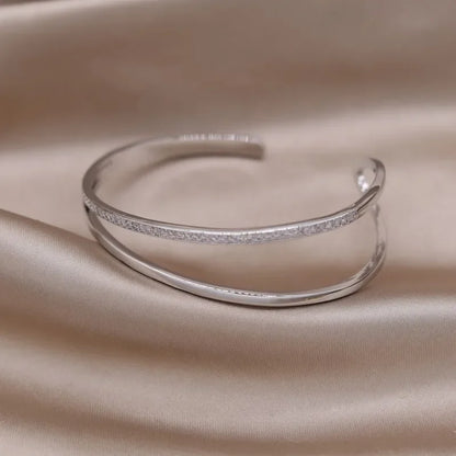 Pulseira Aberta com Zircônia