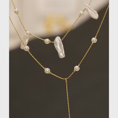 Colar Duplo com Pérolas